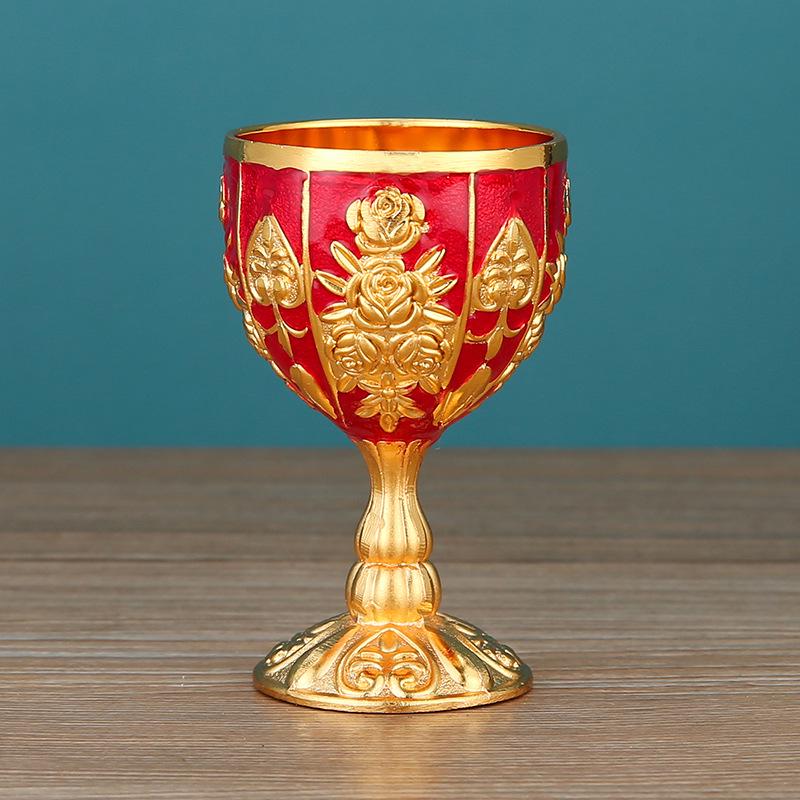 Elegant Vintage White Wine Toast Glass - Durable, High-Value, Retro Style