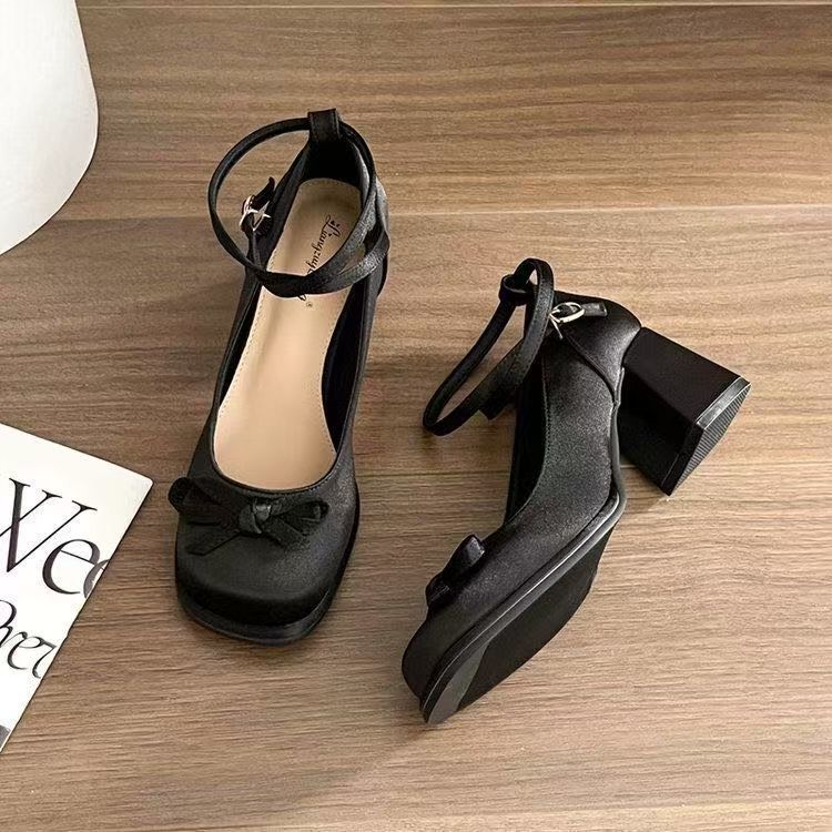 Fairy style small man height increase shallow mouth single shoes French versatile bow thick heel Mary Jane shoes 2025 new models
