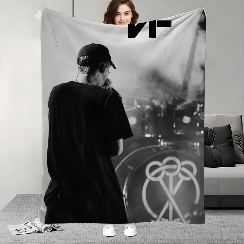 NF FEAR Rapper Decke Design Leicht Für Schlafsäle, Nickerchen, Wohnzimmer, Büro, Sofa, Ganzjahres