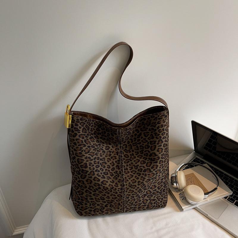 Однолямочная сумка - Модный рюкзак для студентов для ежедневных поездок сумка-тоут большой вместимости зелёный 1630₽