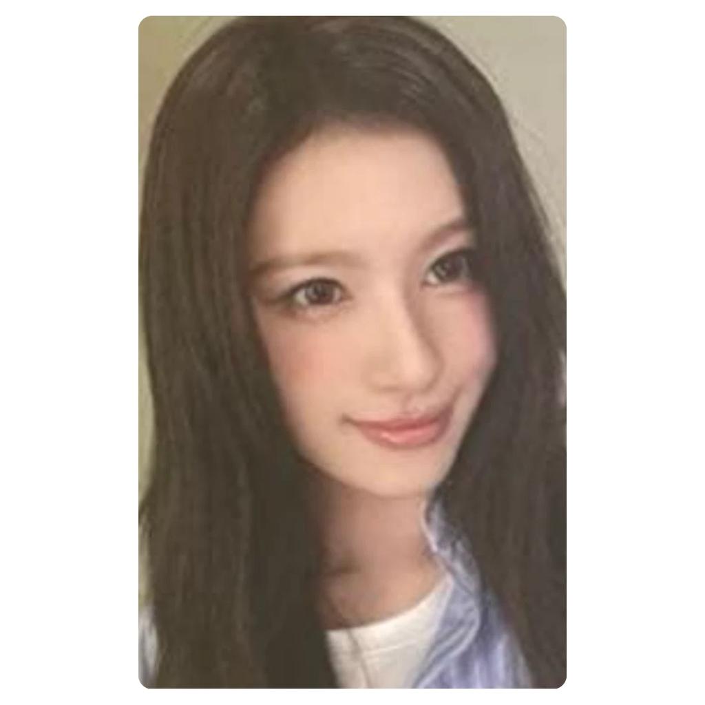 TWICE CARD FOTO SEZONUL SALUTĂRILOR 2026 OFICIAL JYP Fani