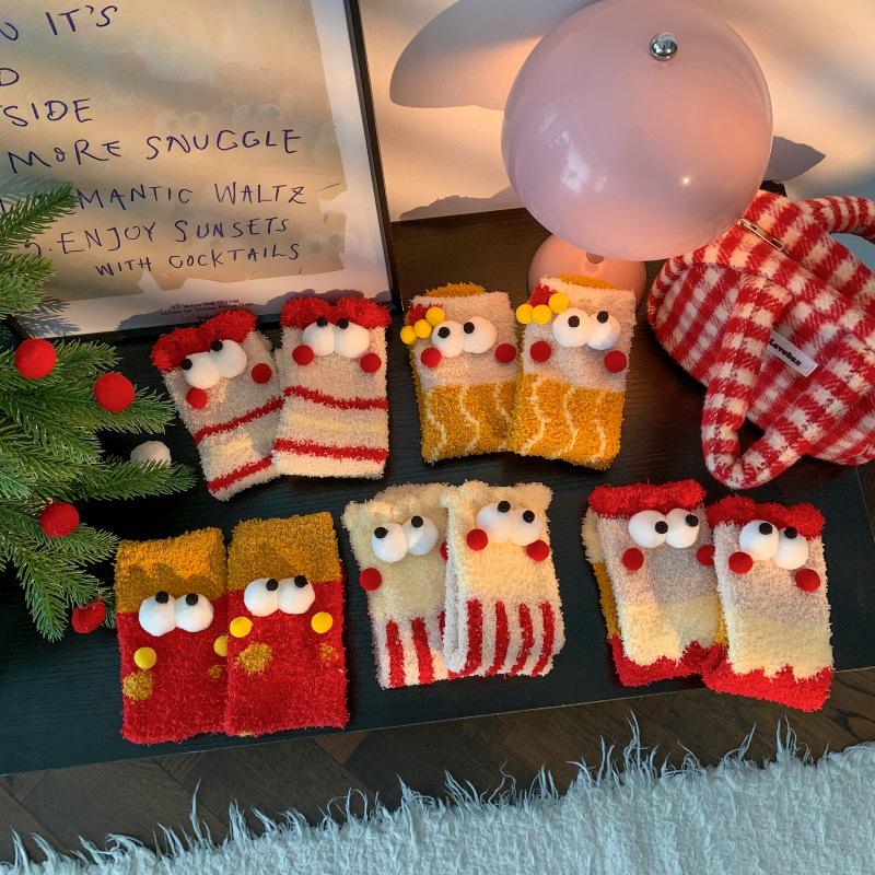 Entzückende Korallenfleece Damen Mid-Calf Schlafsocken - Weihnachtliches Fuzzy-Cartoon-Design für Herbst und Winter