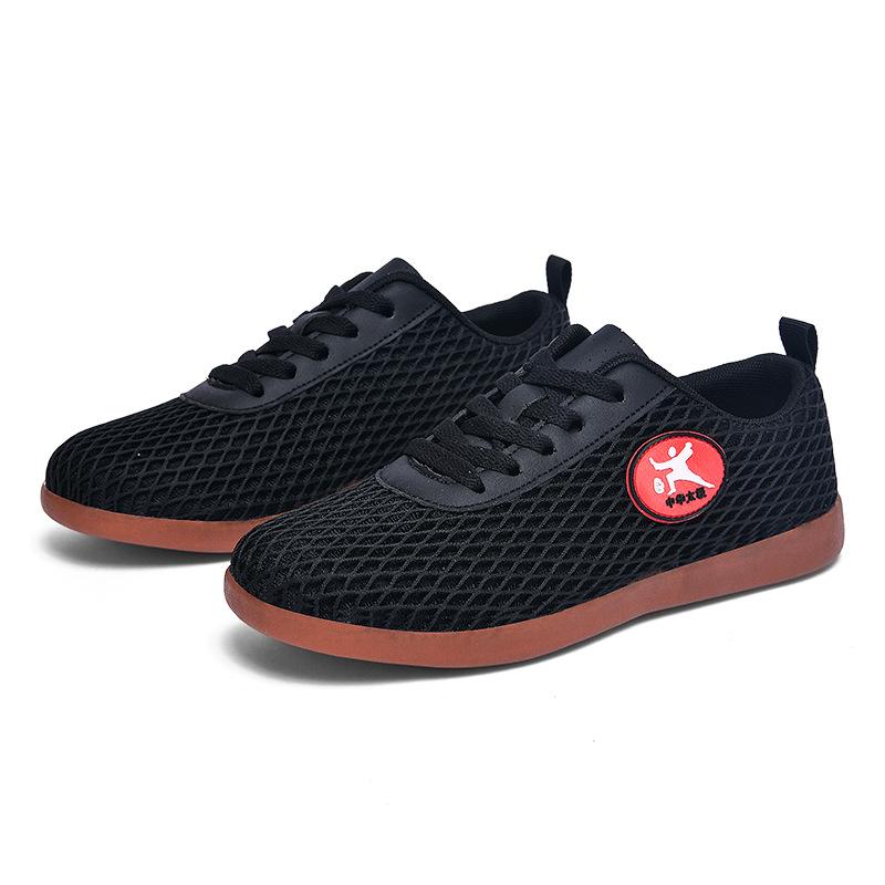 

Tai Chi practice shoes men s and women s spring and summer breathable mesh shoes soft sole lightweight casual sports shoes outdoor martial arts shoes 45
