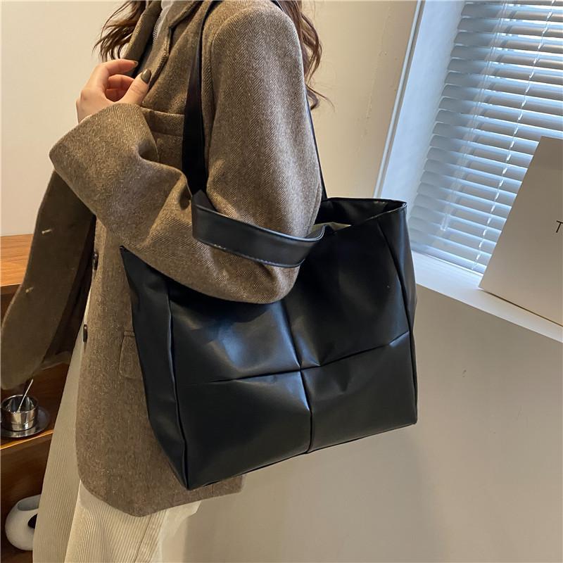 Street Style Pu Tote Bag With Grid Pattern And Large Capacity For Daily Use Women
