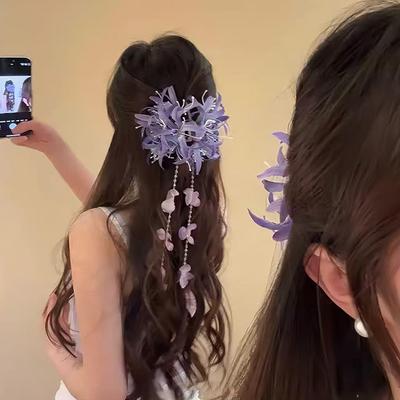 Çiçekler şelaleler gibi, kumaş sanatı, öteki taraftaki çiçekler, kristal saç tokaları, moda tatil stili, tatlı tokalar, ilkbahar