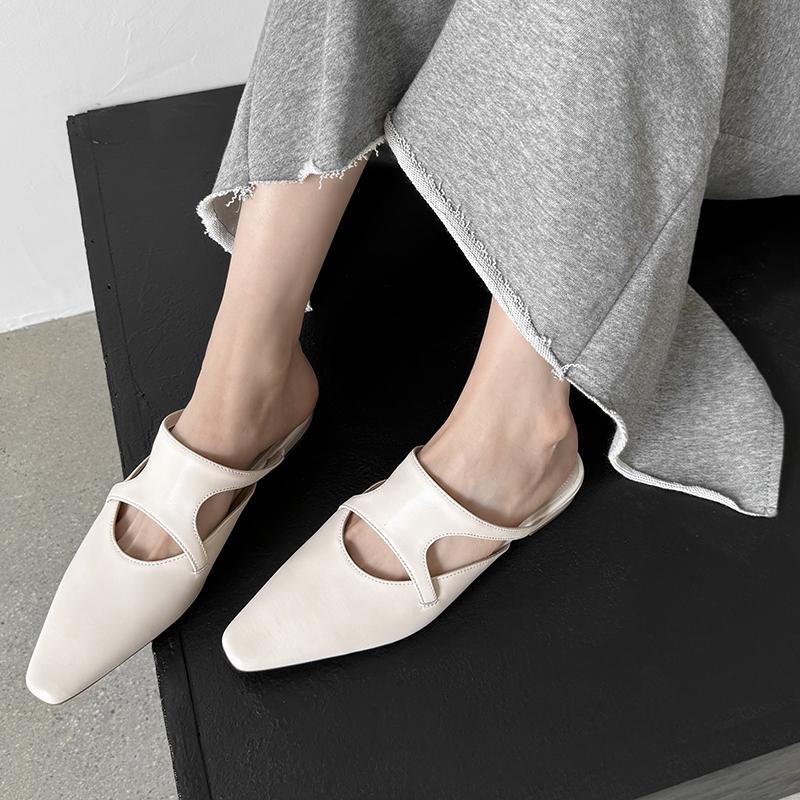 Fashion 2025 New Summer Women Mules Genuine Leather Women Shoes Cover Toe Shoes Squared Toe Low Heel Sandals Modern Slippers