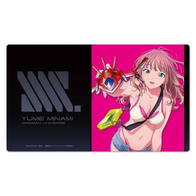 Gridman Universe Mata gumowa z postacią Minami Yume