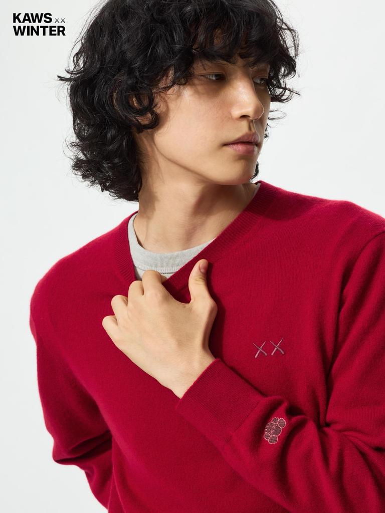 Uniqlo Japan Cows Winter Cashmere Crew Neck Sweater