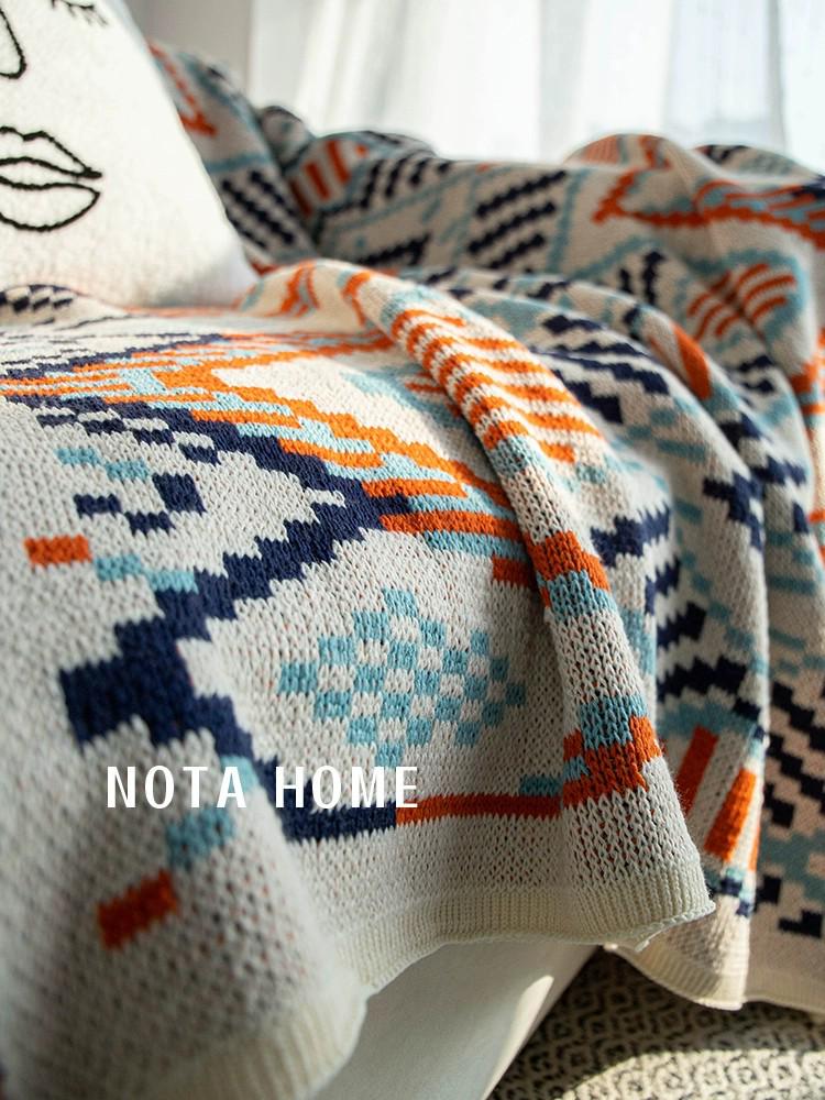 Bohemian Ethnic Knitted Throw Blanket - Nordic Shawl, Air Conditioning Cover, Tassel Bed End Blanket for Homestay.