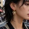 Boucles d'Oreilles Créoles Fleur en Zircon Chic pour Femmes, Boucles d'Oreilles Pendantes Fleur en Acier Inoxydable Doré, Bijou Quotidien Mode Cadeau
