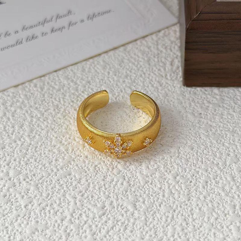 Micro Inlaid Personality Vintage Geometric Opening Ring Women'S Fashion Retro High Sense Niche Design Ring