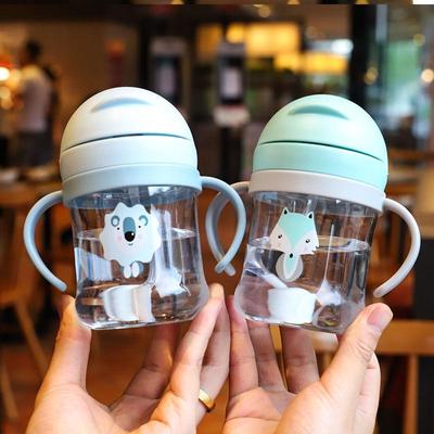 Tazza per l'acqua infrangibile per bambini con cannuccia e manico - Design a prova di perdite e soffocamento per l'apprendimento all'asilo