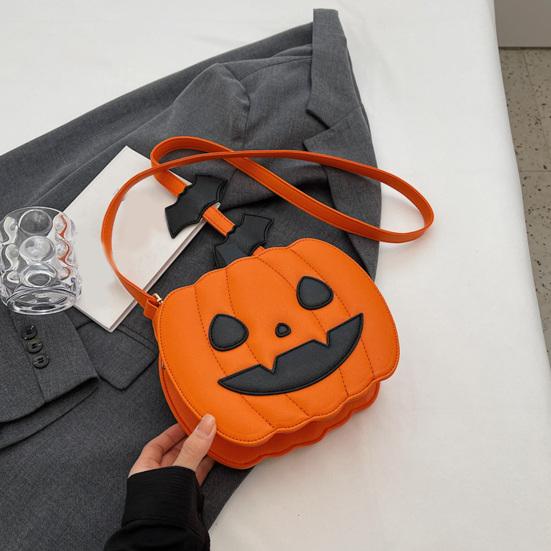 Cosplay Costume Accessory Cute Pumpkin Crossbody Bag, Halloween Trick or Treat Fashionable Novelty Bag Lightweight Purse with Adjustable Strap