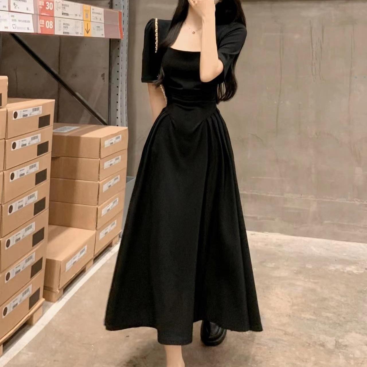 Elegant French Style A-Line Long Dress with Puff Sleeves and Pleated Square Neck L чёрный