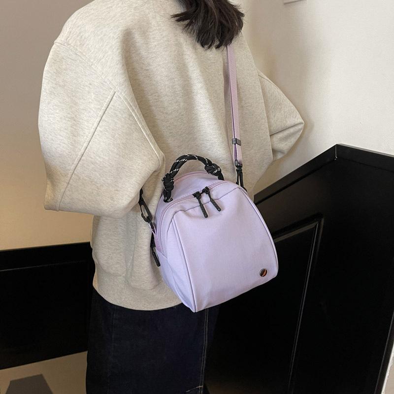 Small Backpack Women's Lightweight Foreign Style Niche Shoulder Bag New Fashion Commuter Shell Bag Casual Simple Messenger Bag