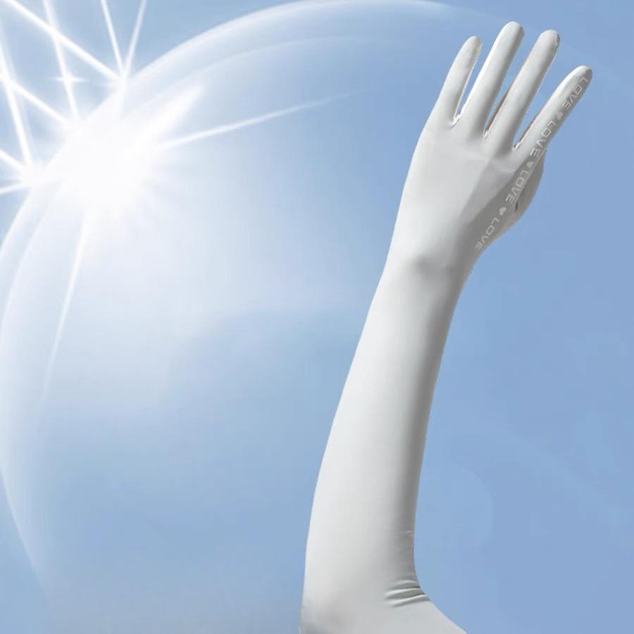 Sunscreen Sleeves for Women In Summer UV Anti Illuminated Ice Silk Driving Sunshade Cool Feeling Extended Arm Cover Outdoor Riding Ice Sleeves