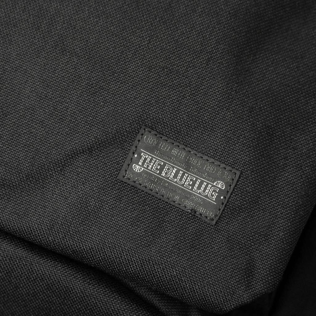 BLUE LUG Le Sac à Dos Day Noir, un sac à dos unisexe fabriqué au Japon pour hommes et femmes.