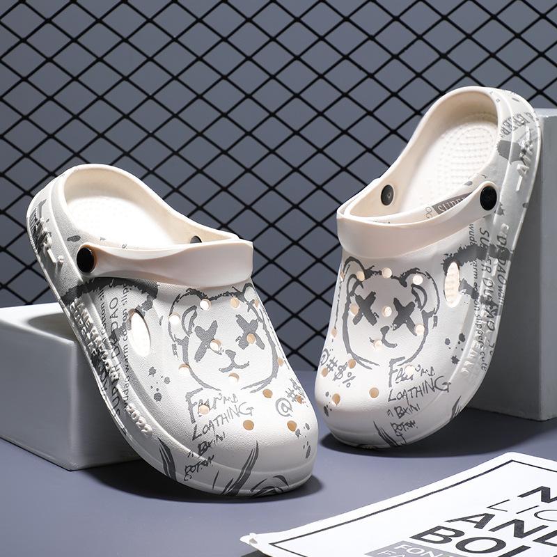 

Hole shoes men s 2025 summer soft-soled outer wear non-slip half-bag head indoor thick-soled couple beach cool slippers 44-45 [one size smaller]