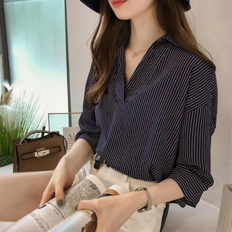 

Женские хлопковые рубашки с рукавами три четверти в полоску с принтом и V-образным воротником, повседневные блузки 2XL