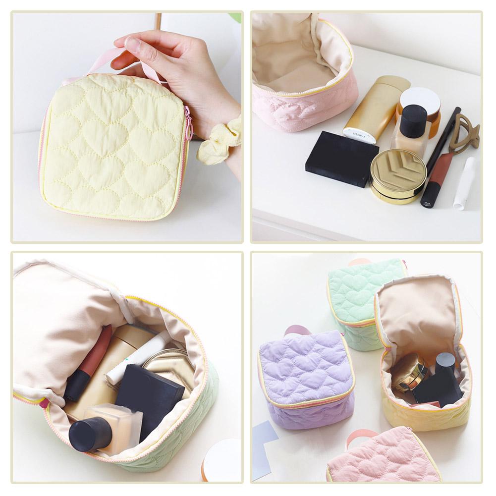 Woman Portable Cute Love Korean Style Large Capacity Makeup Bag Travel Handbag Wash Bag for Travel Accessories
