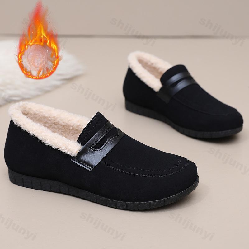 Women Shoes with Winter Velvet Cotton Shoes One Step On Warm and Non Slip for Mom Lightweight for Going Out 2025 New Flat Shoes