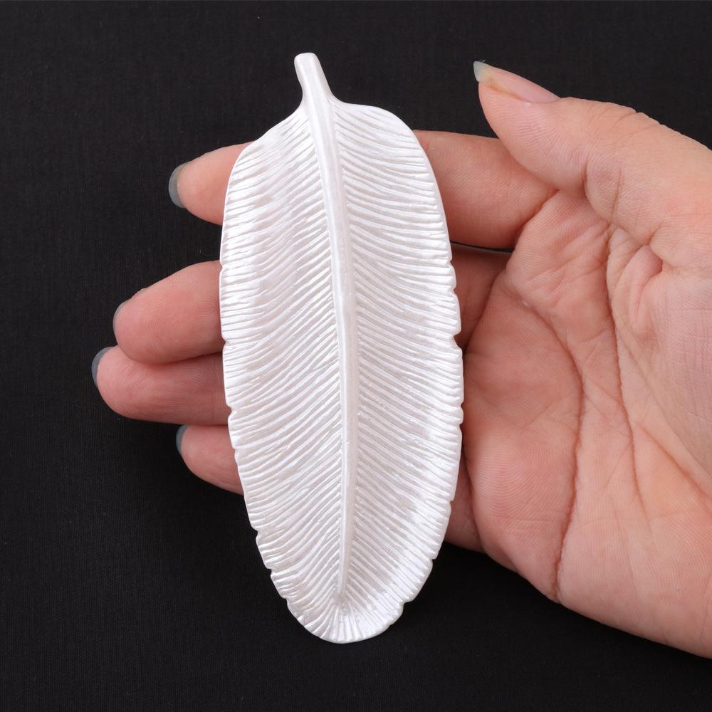 Metal Feather Leaf Photo Props for Japanese Nail Art Display