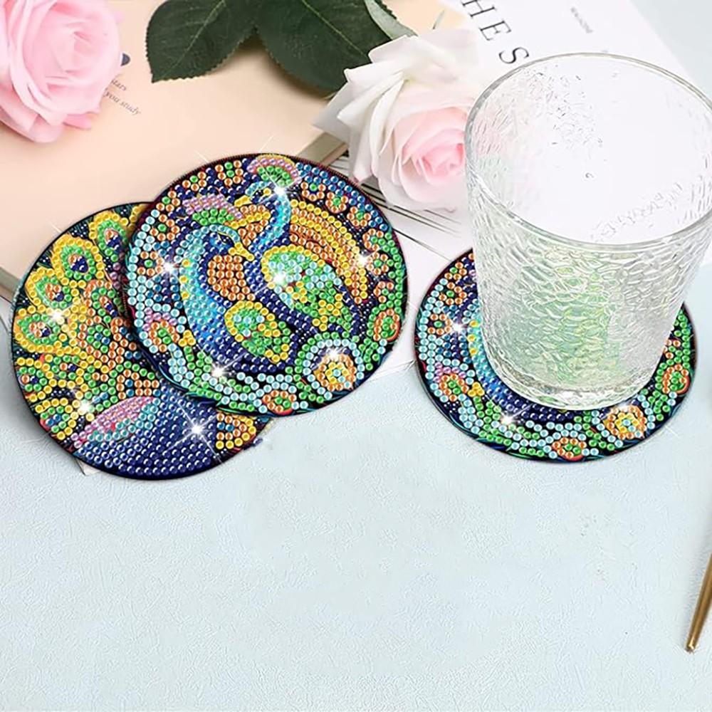 8 Stück/Set mit diamantbemalten Pfauen-Holzuntersetzern mit Klammern, DIY-Untersetzer für Anfänger und Erwachsene, Kunst- und Bastelbedarf, Geschenke