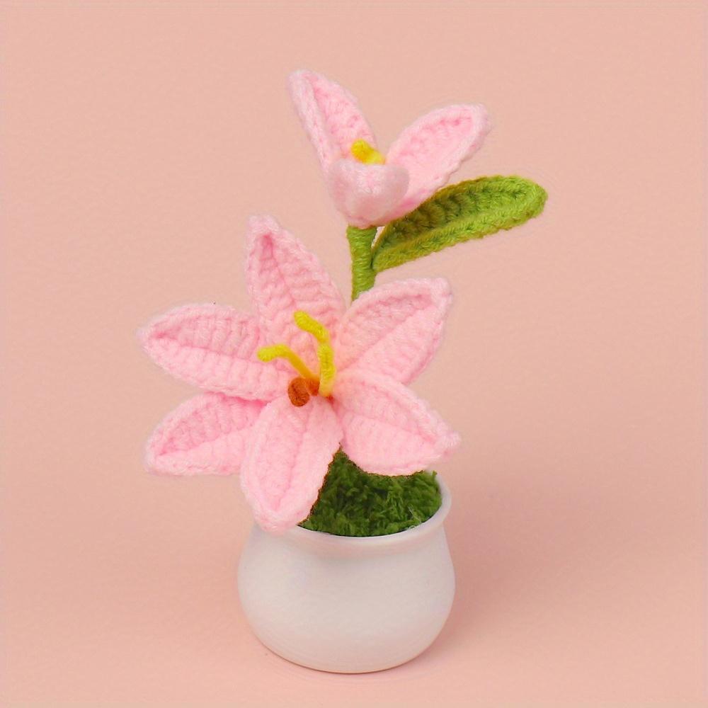 1Pc Hand-crocheted lily flower small potted plant simulation mini home desk car ornament gift