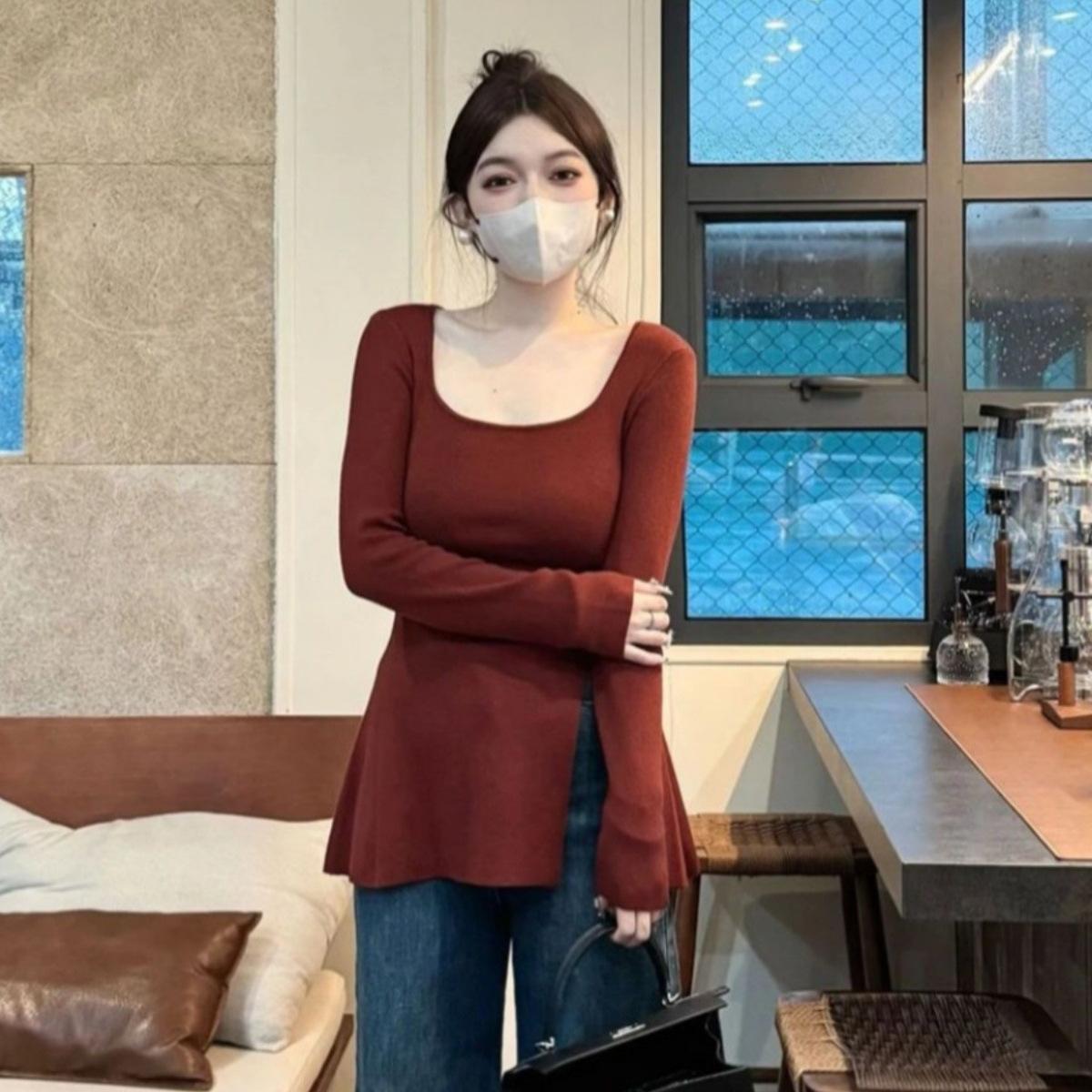 

Korean wear square neck long-sleeved knitted sweater for women s autumn new fashionable sweet and spicy waist and thin split fork one size fits all червоний