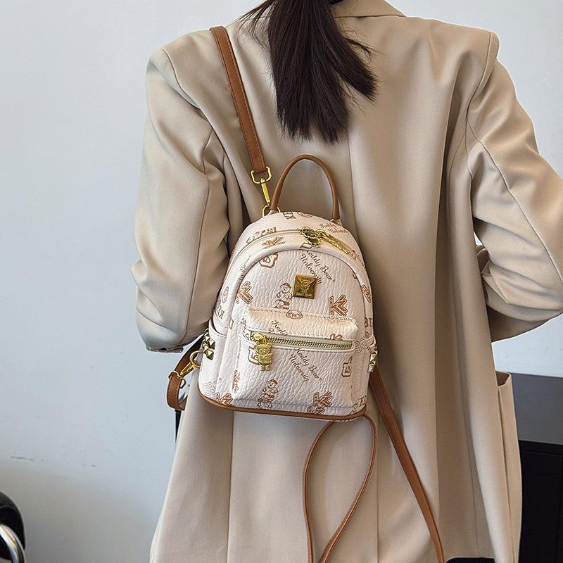 Niche new student schoolbag women spring and summer fashion casual small backpack leisure travel backpack