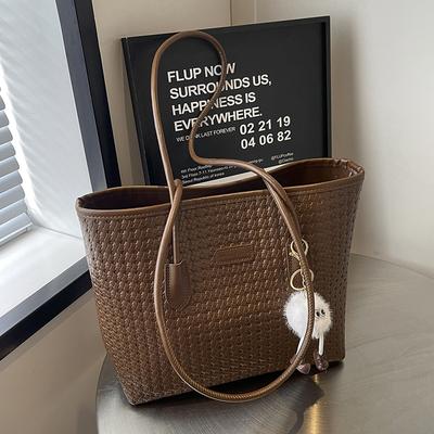 Women's Bags, High-end Large-capacity Bags, Autumn and Winter New Fashionable Commuting Shoulder Handbags, Popular Woven Tote Bags