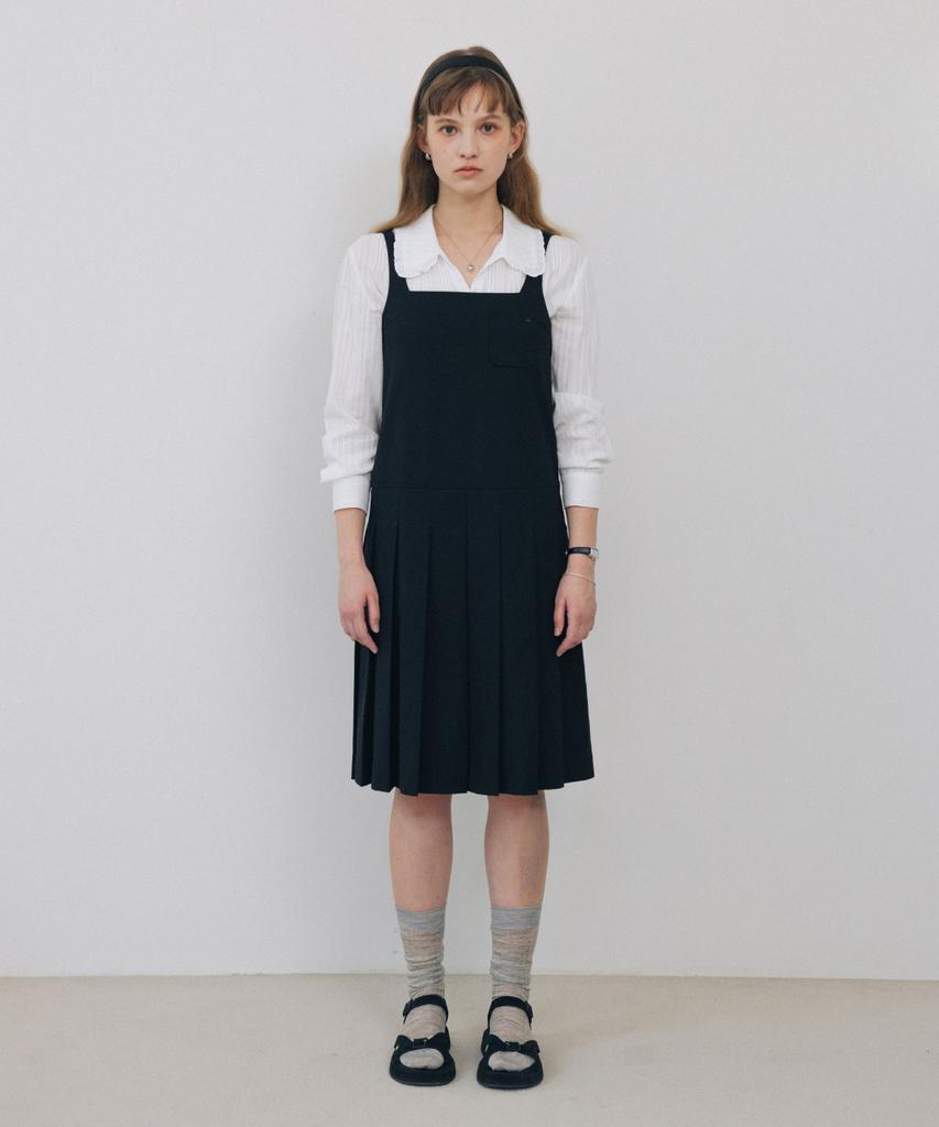 Tudument Pleated Long Dress Black