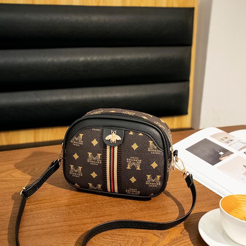 Stylish Retro Printed One-shoulder Crossbody Small Bag, a Fresh and Elegant Versatile Women's Bag