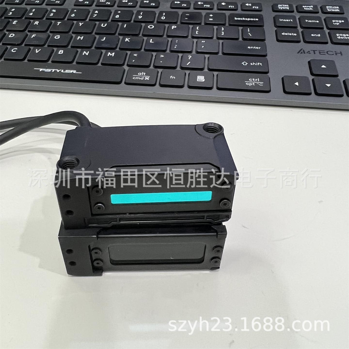 Keyence Micrometer Series: IG-010, IG-028, IG-1000, IG-1050, IG-1500, IG-1550