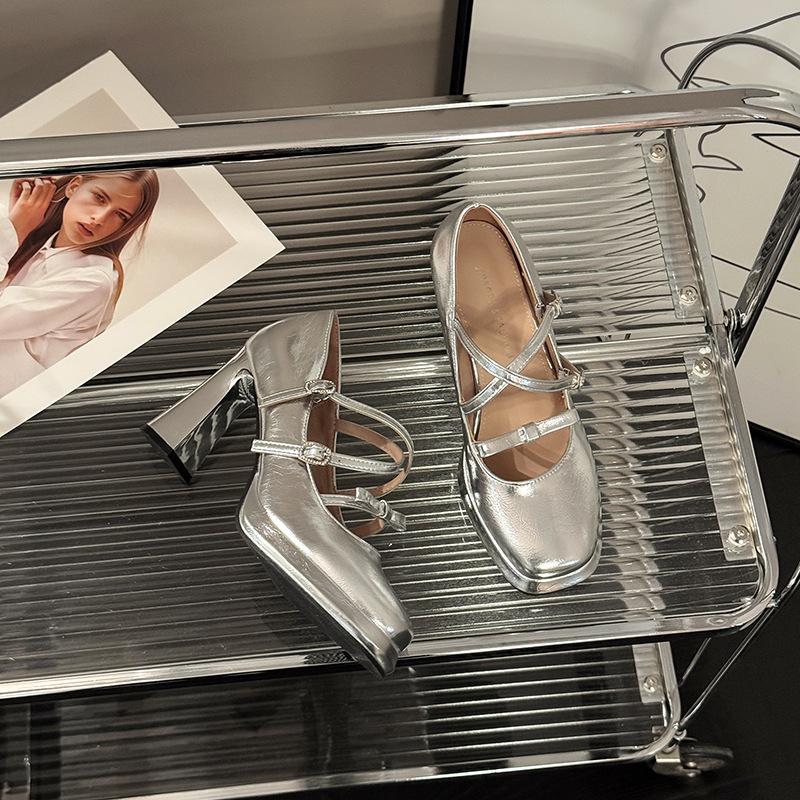 

Fashion Patent Leather Women Mary Jane Shoes Lady Elegant Outdoor Cross Buckles Pumps Spring Autumn Women s Thick Heel Shoes Size34-39 39 серебряный