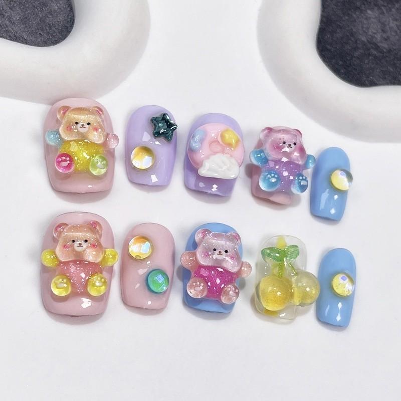 Urocze Ręcznie Robione Naklejki na Paznokcie z Misiami Teddy Krótki Styl Kreskówkowy Wzór Cukierkowy