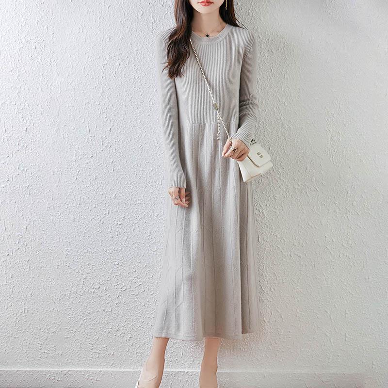 Women's Long Sleeve Knee-Length Pure Wool Slimming Dress
