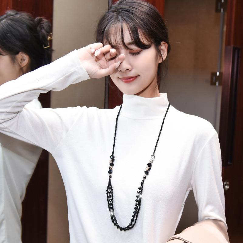 Long Crystal Alluring Necklace For Women Featuring Stylish Geometric Elements Versatility And