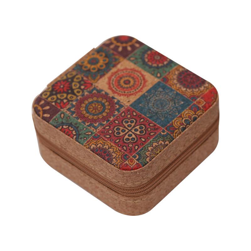 Portable Retro Cork Jewelry Box for Travel - Earring, Ring, Necklace Organizer
