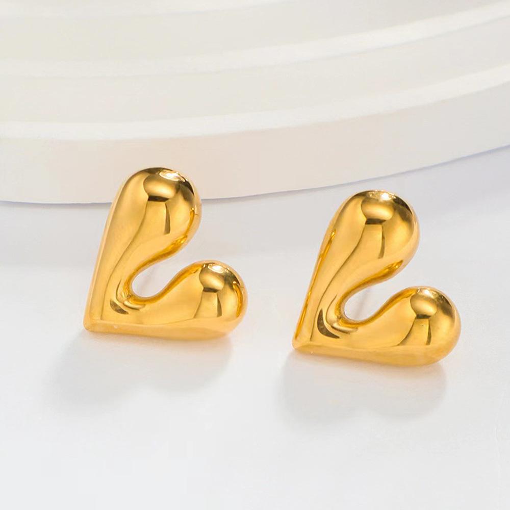 Stainless Steel Irregular Heart Earrings for Women Fashion Metal Geometric Texture Chunky Hoop Earrings Statement Jewelry Gift