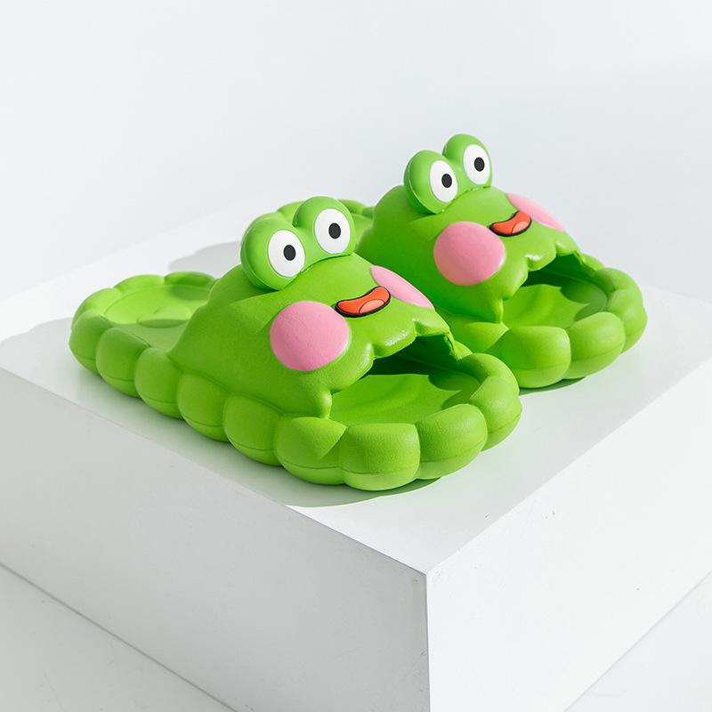 

Тапочки для родителей и детей, летние женские домашние сандалии с героями мультфильмов, для ванной, нескользящая мягкая подошва, ощущение, что наступил на дерьмо, толстая подошва, классные тапочки оптом 39-40