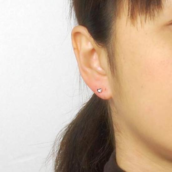Second Thick Pt900 Platinum Heart Wide Piercing 10mm Sold As a Pair for Both Yokomountain Double Lock Earrings, Platinum, Shaft, Earrings, 4mm, Core,