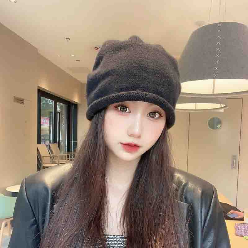 In Autumn and Winter The Drawstring Rolled Up Laid Back Style Pile Cap with Adjustable Headband and Postpartum Cap