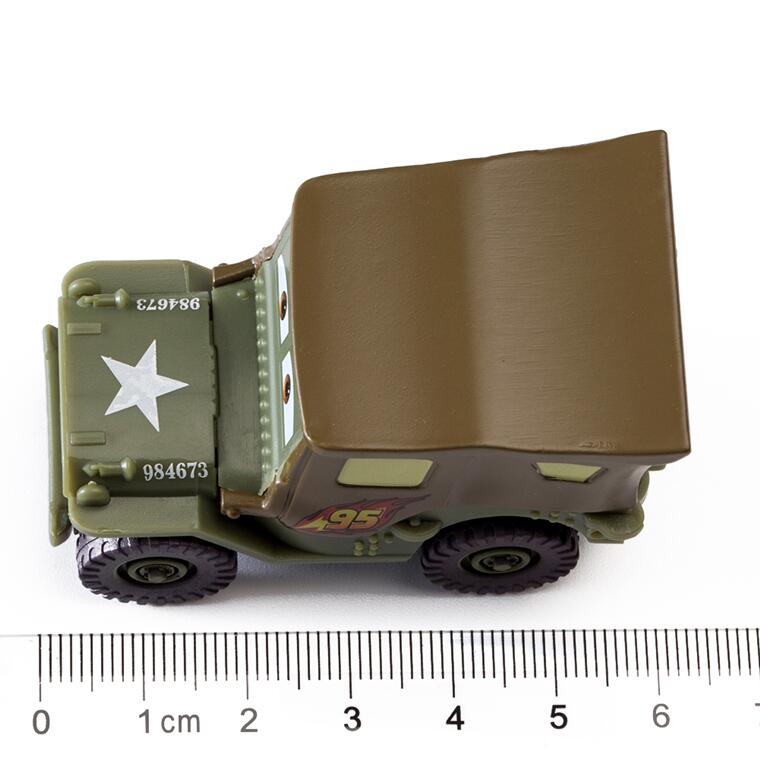 Cars Lightning McQueen Alloy Metal Mater Model Car 1:55 Diecast Jackson Storm Vehicle Collectible Ornament Model Toy Car Gift