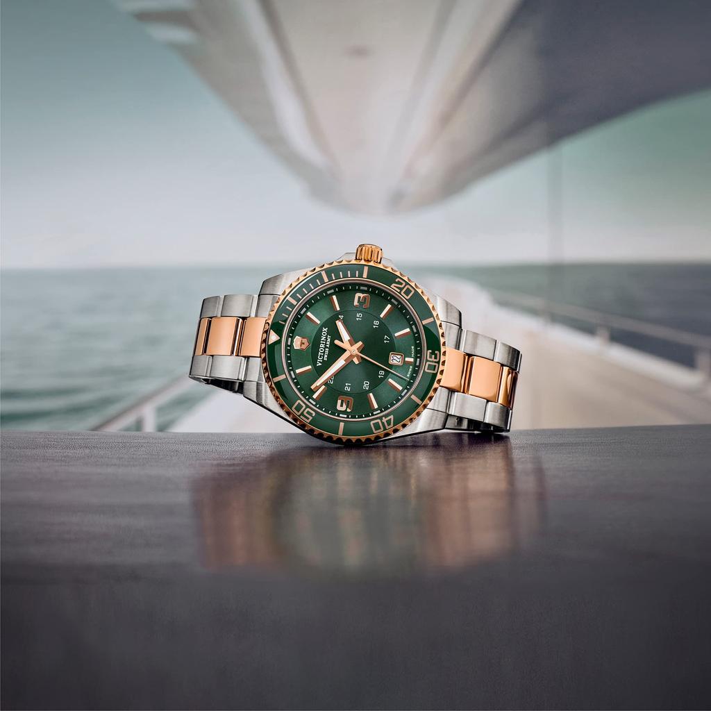 VICTORINOX Watch MAVEIRCK LARGE Gift 242008 Quartz []