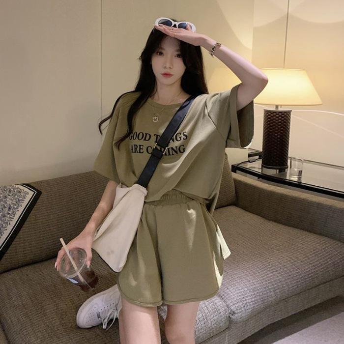 

Sports Suit for Female Summer Students Korean Style Loose Fashion Short-sleeved Shorts Casual Running Two-piece Set 2XL зелений