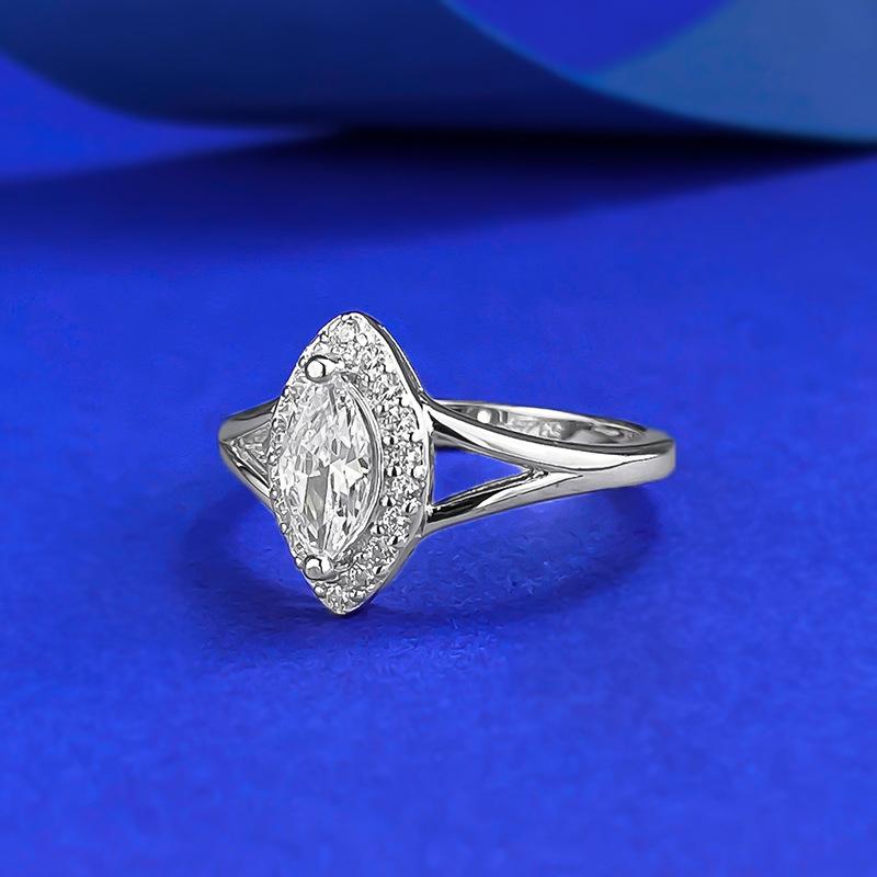 New S925 Silver 4 * 8mm Horse Eye Surround with High-end Fashion Ring for Women's Niche Light Luxury Wedding Jewelry