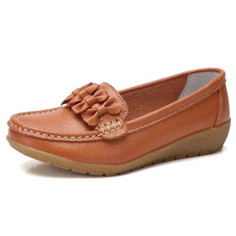 Lightweight Slip-On Loafers Casual Shoes Ladies Non-Slip Bean Nursing Walking Shoes Spring Flats Genuine Leather Moccasins Women