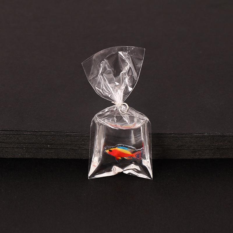 Goldfish Carp Resin Keychain Pendant: Creative DIY Mini Handbag Charm