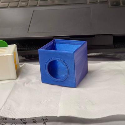 3D hledáček s plochým pasem je vhodný pro 5*5 Fresnelovu čočku s nastavitelným ostřením